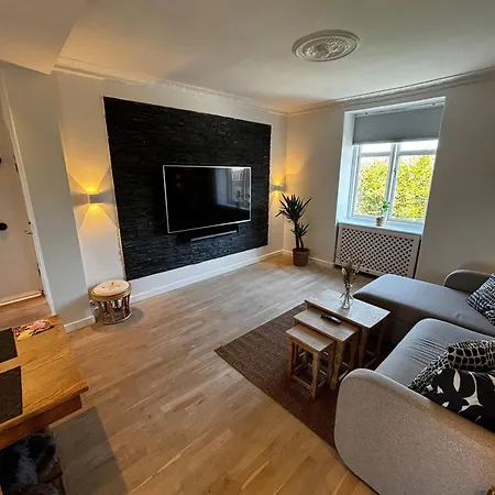 Beautiful And Bright In Location Apartmán Hellerup